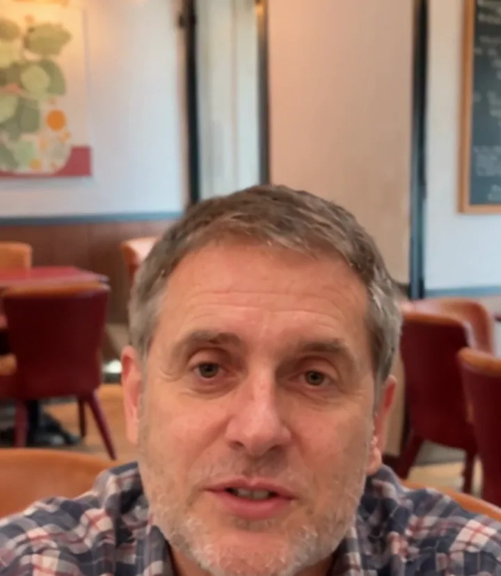 Fabrice, restaurateur (personnage généré par IA)